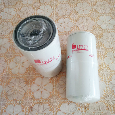 LF777 Truck Engine Parts Oil Filter 3889311 P550777 2266554 156071760 4656585 5000812484