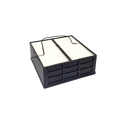 Excavator Tractors Truck Diesel Engine Parts Fuel Filter P502481 for Truck Model 01830