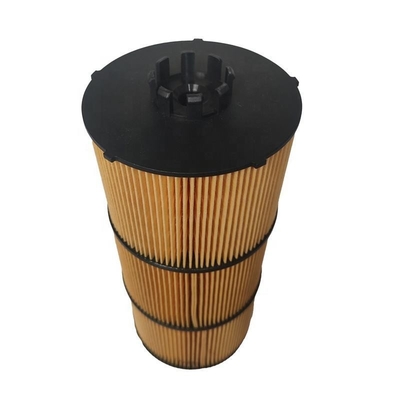 Diesel Engine Oil Filter P7505 LF17511 LF673 E510H07D129 with Filter Paper and Iron