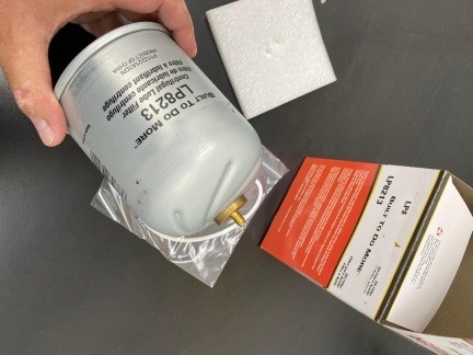 Heavy Duty Lube Oil Filter for Tractor Parts LP8213 P574862 A9061810086 0170386001 SO9058