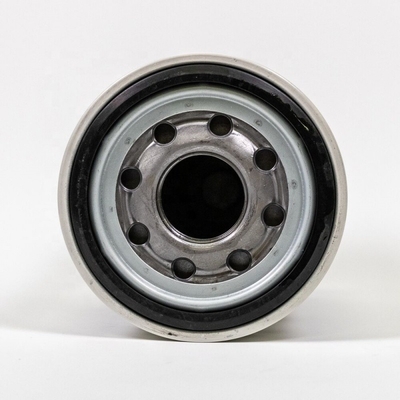 Oil Filter for Tractor Excavator Engines Part 51441635 P550596 1132402322 58018096 8983020750R 025366