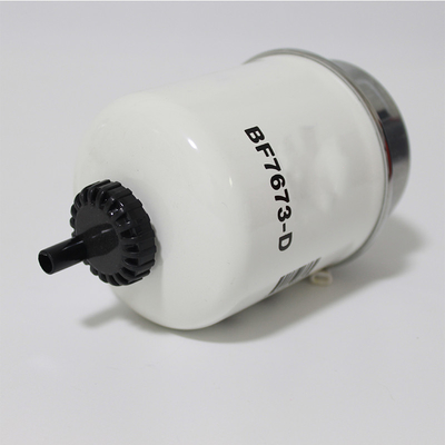 BF7673-D Truck Engine Parts Fuel Water Separator Fuel Filter RE503254 26560138 P551423